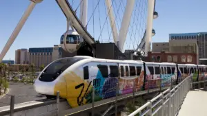 Las Vegas avanza en transporte con un permiso inicial para ampliar el Vegas Loop entre downtown y la Strip de forma privada.