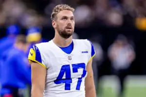 Fichaje Raiders en Las Vegas simboliza cambios profundos en la franquicia y el cierre de una etapa histórica en la NFL.