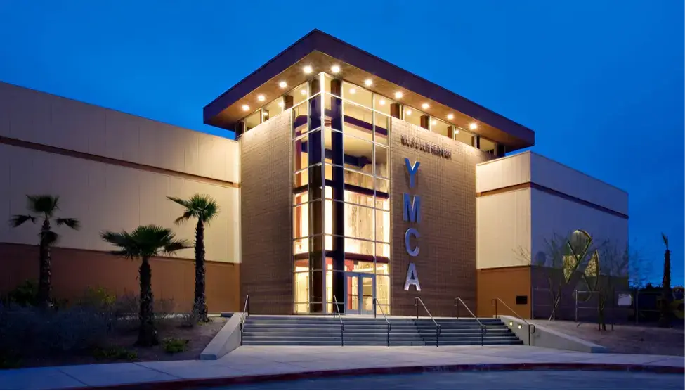 clases en Las Vegas con actividades educativas, creativas y fitness en centros comunitarios