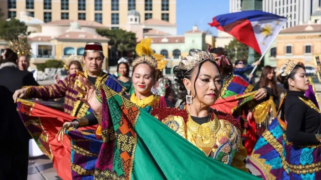 Filipino Town en Las Vegas celebra su primer aniversario como distrito cultural con festival comunitario
