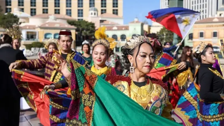 Filipino Town en Las Vegas celebra su primer aniversario como distrito cultural con festival comunitario