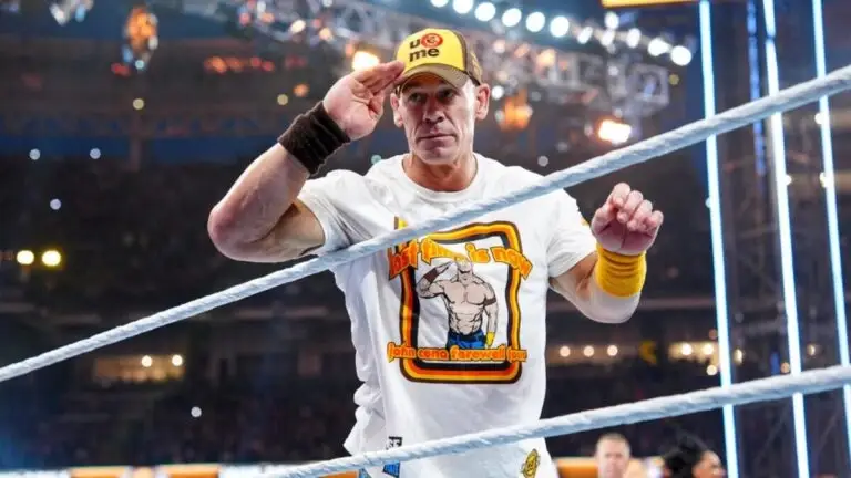 John Cena en WrestleMania 42 en Las Vegas como anfitrión del evento WWE en Allegiant Stadium