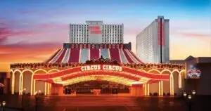 Peores casinos de Las Vegas señalados por visitantes debido a críticas sobre servicio y mantenimiento