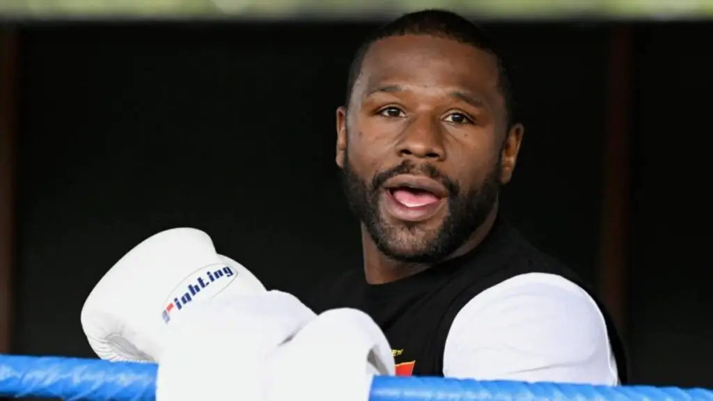 Floyd Mayweather relacionado con investigación por cheque sin fondos en Las Vegas