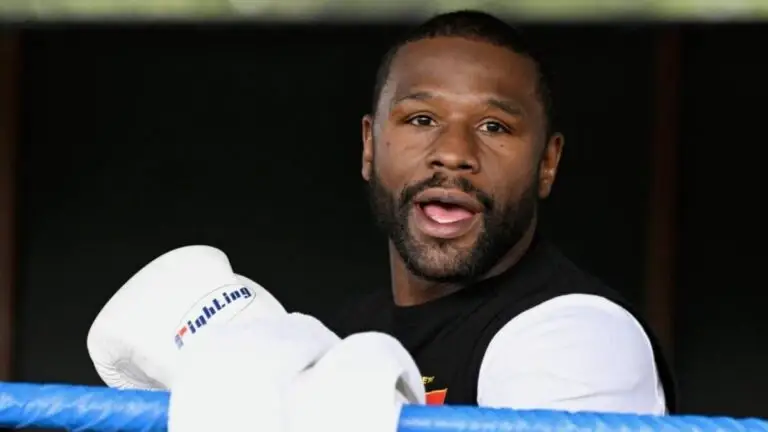Floyd Mayweather relacionado con investigación por cheque sin fondos en Las Vegas