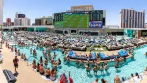 Las Vegas Mundial 2026 atrae turistas, marcas y aficionados pese a no ser sede de partidos oficiales.