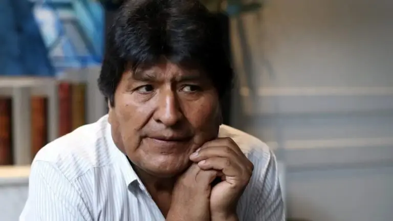 Orden de captura contra Evo Morales por presuntos delitos relacionados con los bloqueos en Bolivia.