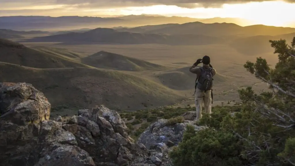 Recreación al aire libre genera empleos e ingresos mientras fortalece la economía y las comunidades rurales de Nevada.