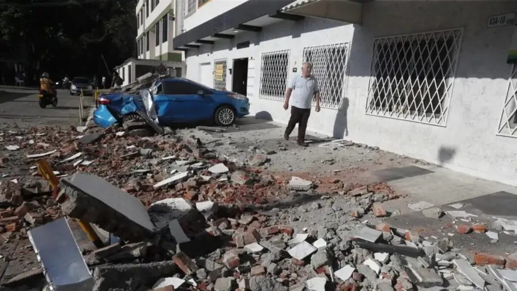Terremoto de magnitud 7,4 provoca muertos, daños estructurales y una emergencia en varias ciudades de Colombia.